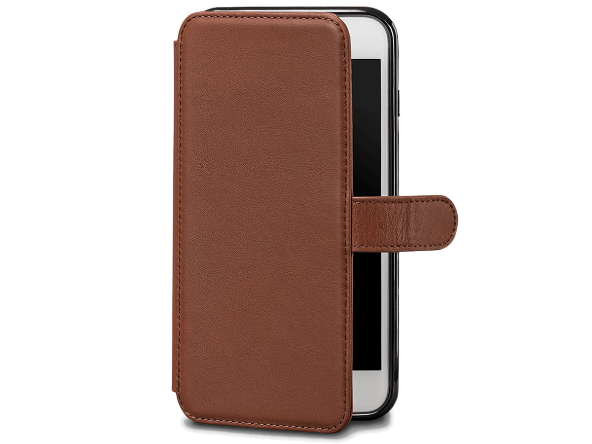 Sena Classic WalletBook Tan - Leren iPhone 8+/7+ hoesje