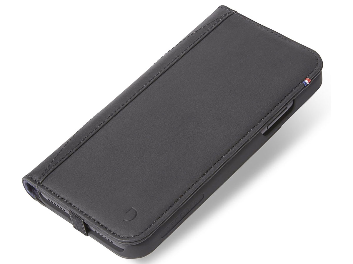 Decoded Leather Wallet Case Zwart Leer - iPhone XR Hoesje