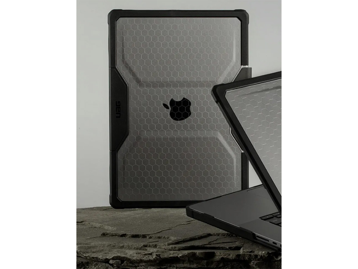 Urban Armor Gear Plyo Rugged Case - MacBook Pro 14