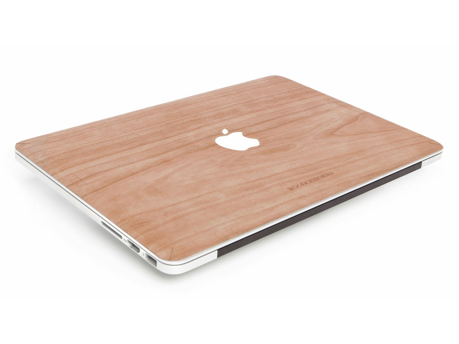 Woodcessories EcoSkin Cherry - MacBook Pro 13