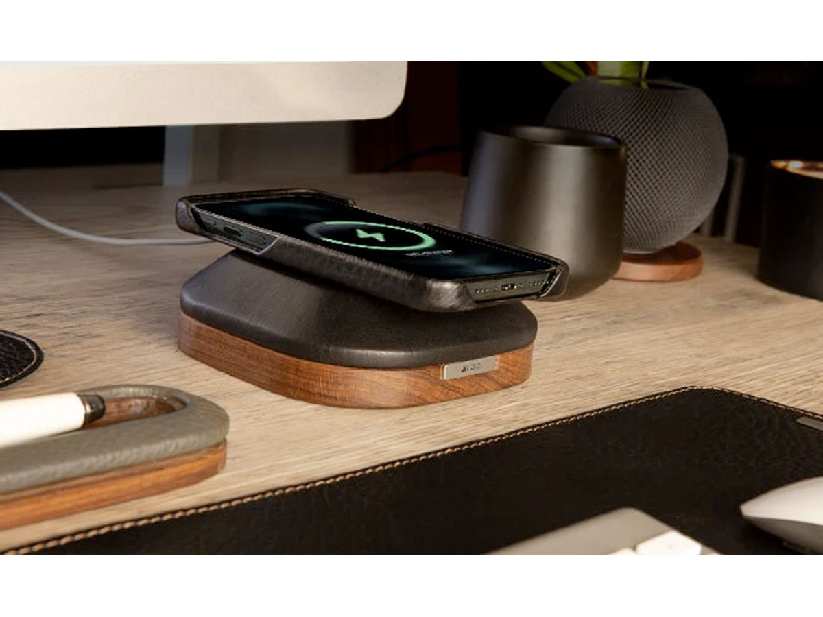 Vaja MagSafe Wood & Leather Mount - MagSafe Dock