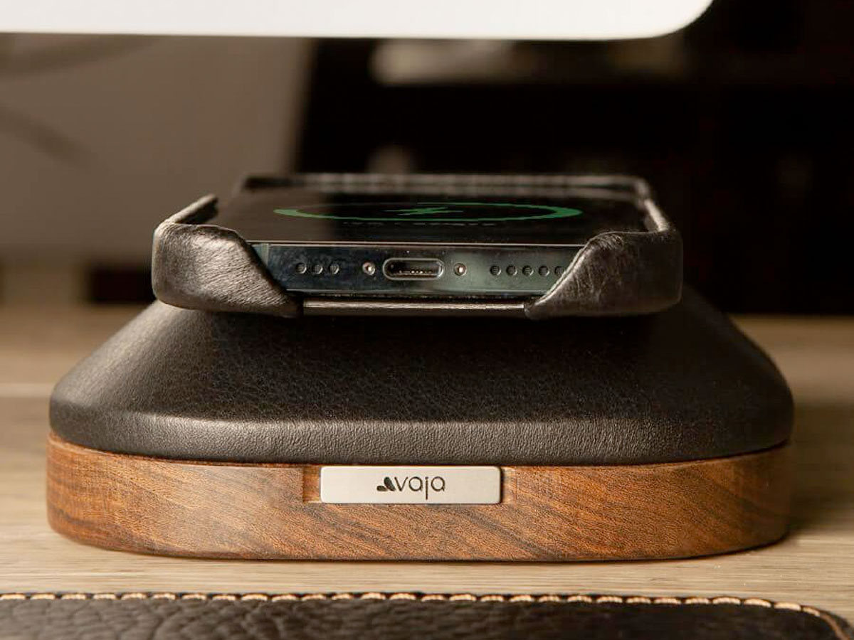 Vaja MagSafe Wood & Leather Mount - MagSafe Dock