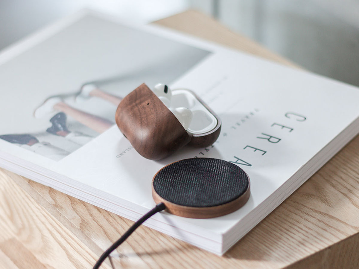 Woodcessories MagPad Charger Walnut - Houten MagSafe Oplader