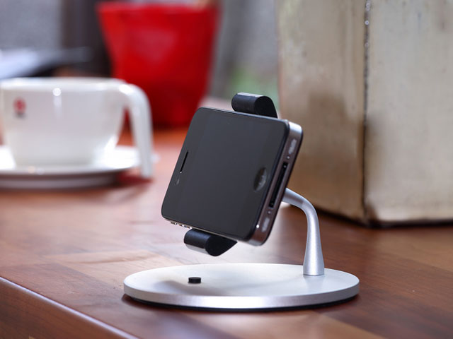 Just Mobile Lounge - iPhone Desk & Dash Stand