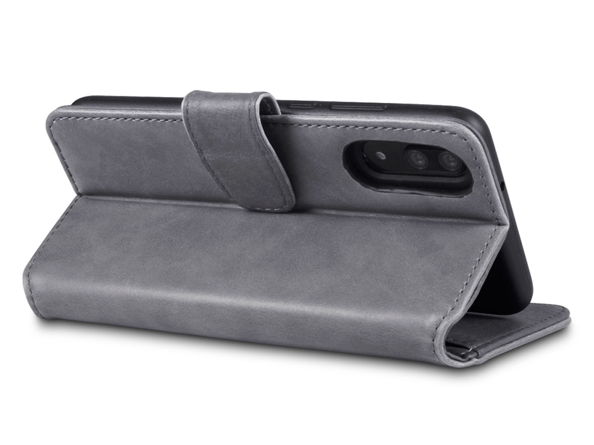 CaseBoutique Leather Case Grijs - Huawei P20 Hoesje