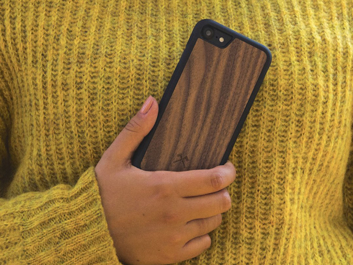 Woodcessories EcoBump Walnut - Huawei P30 Pro hoesje