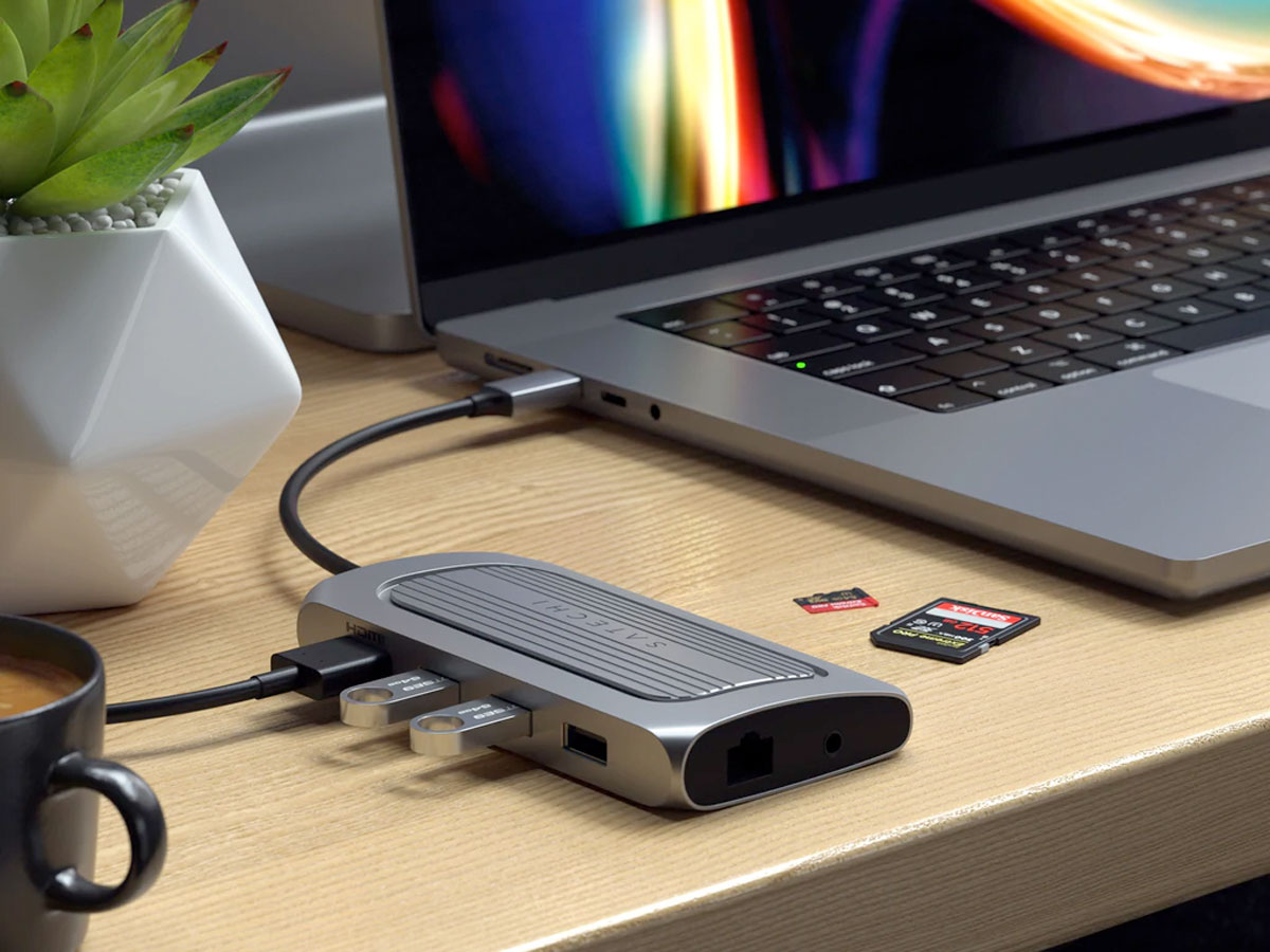 Satechi USB4 Multiport Adapter Hub Dock met 8K HDMI 