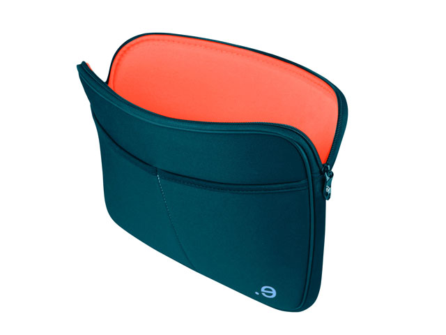 be.ez La Robe Club Kingfisher Edition - MacBook Pro (15 inch) Sleeve