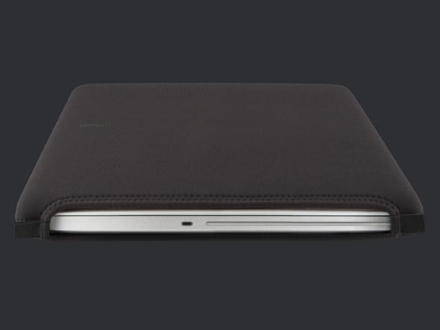 COTEetCIEL Diver Sleeve Short voor MacBook Pro (15 inch)
