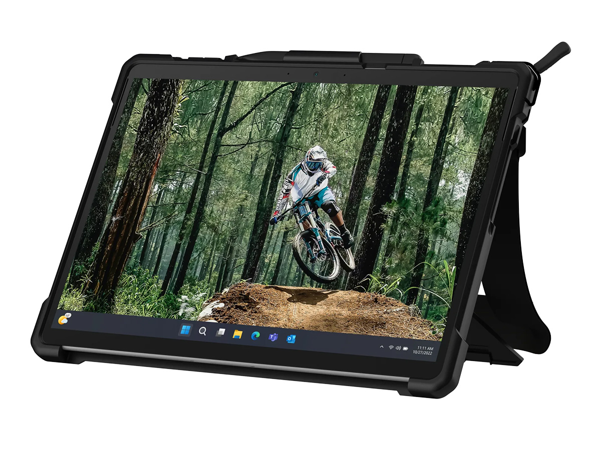 Urban Armor Gear Plasma - Surface Pro 9/10/11 hoesje Handvat Schouderband