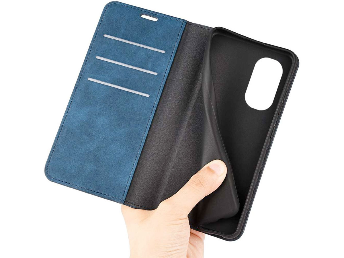 Just in Case Slim BookCase Blauw - Motorola Moto G31/G41 hoesje