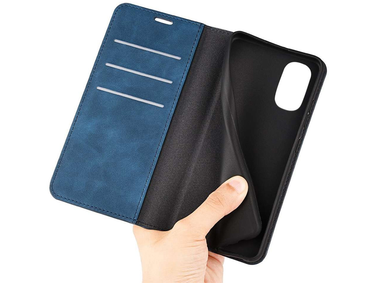 Just in Case Slim Wallet Case Blauw - Motorola Moto G82 hoesje