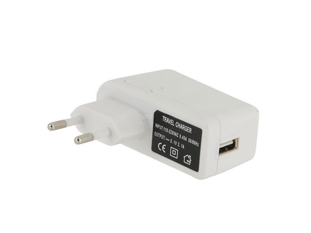 220V USB Multivolt Oplader voor iPad/iPod/iPhone