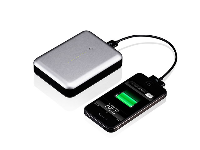 Just Mobile Gum Max Powerbank - 10400mAh (2.1A output)