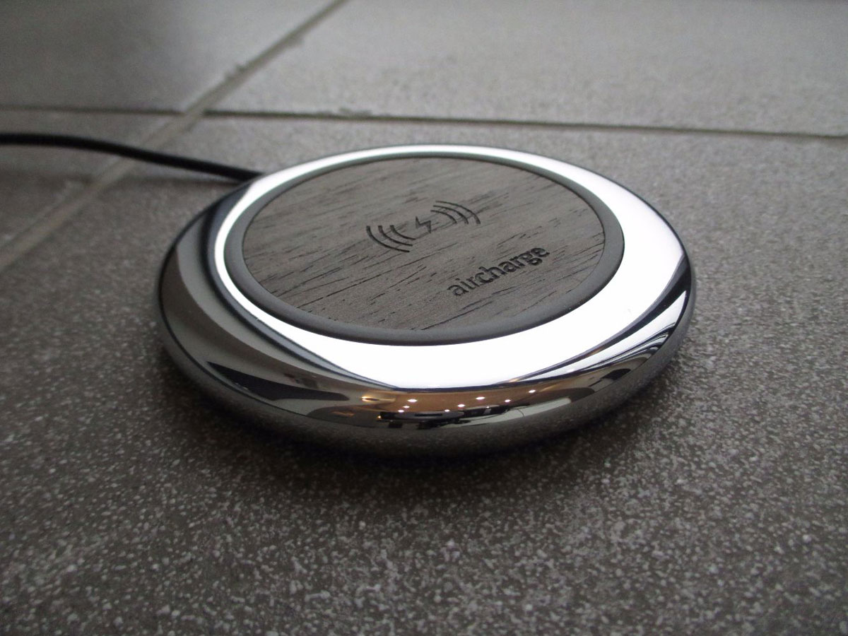 Aircharge Executive Chrome Ebony - Houten QI Oplader
