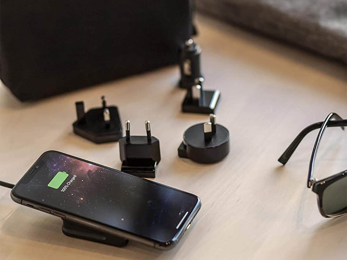 Mophie Charge Stream Global Travel Kit - Draadloze Oplader Reistas