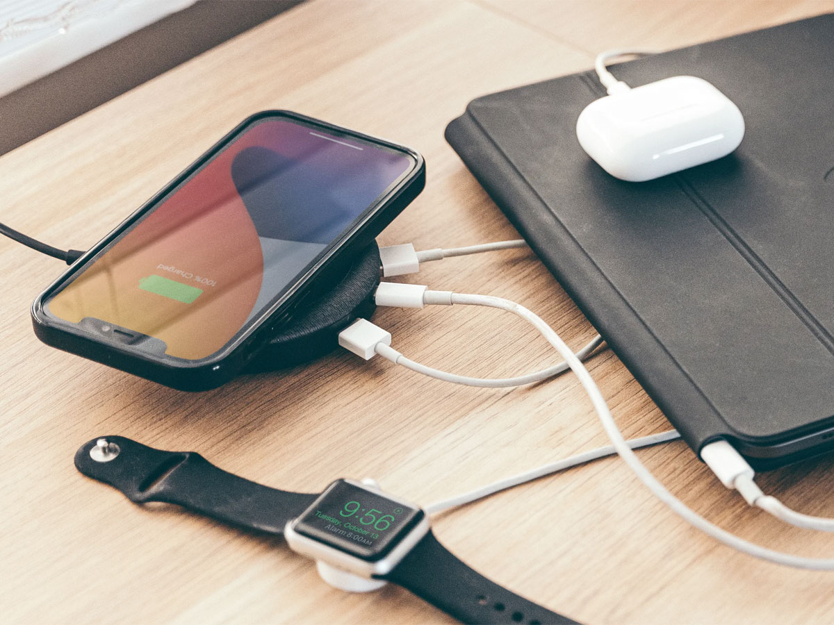 Mophie Wireless Charging Hub - Draadloze Oplader met 3 USB Poorten