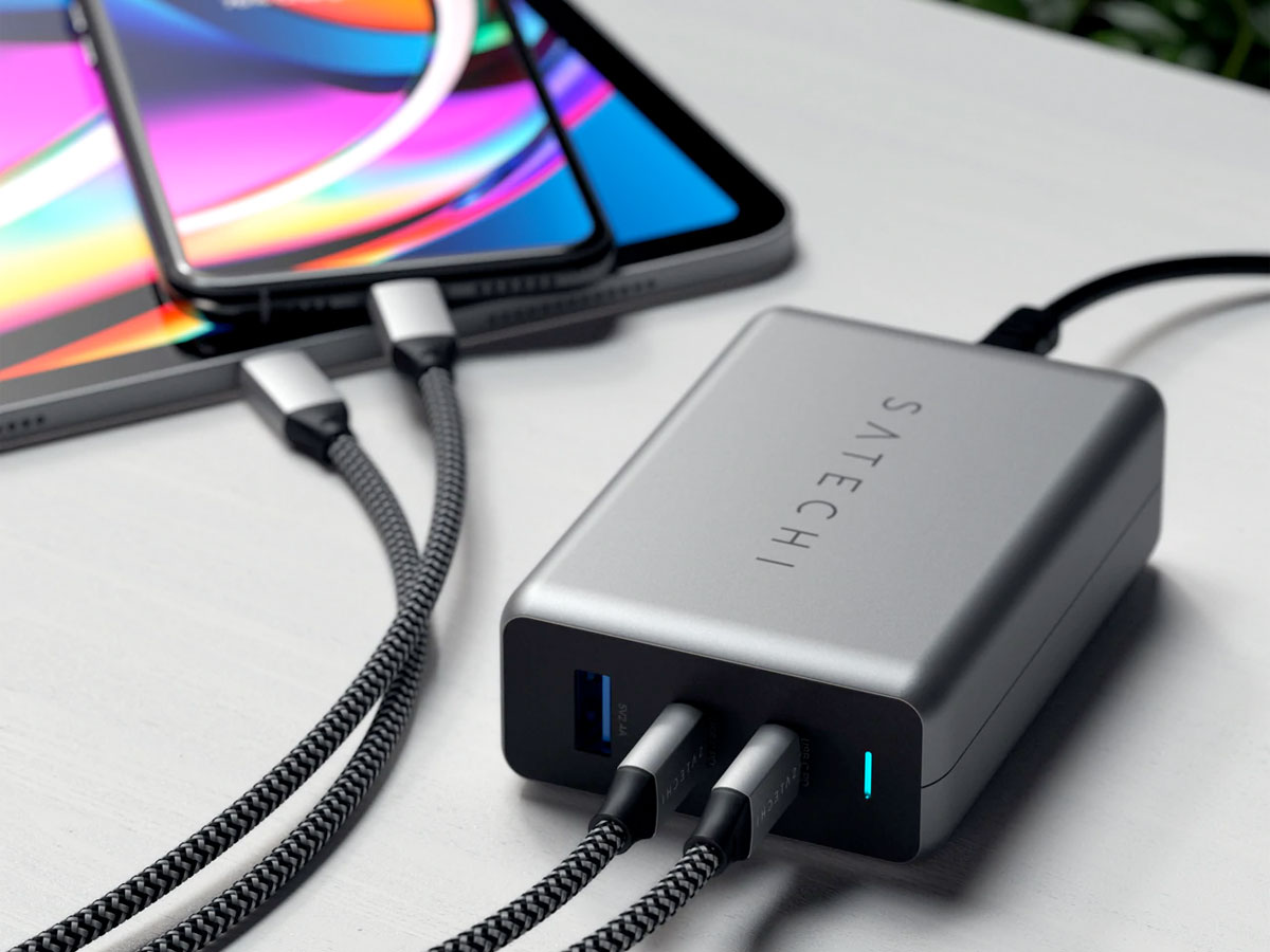 Satechi 100W USB-C PD Compact GaN Charger - Oplader met 3 Aansluitingen