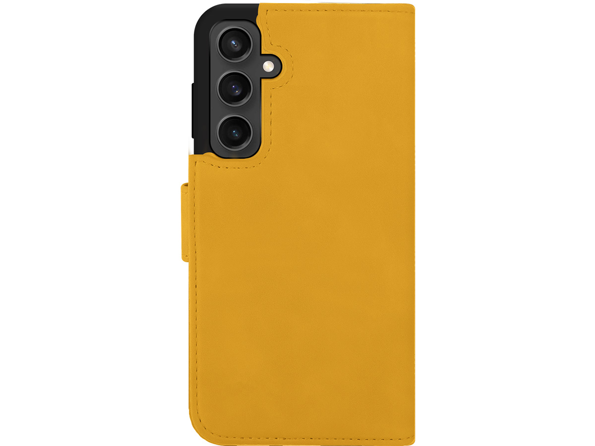 Just in Case Magnetic 2-in-1 Wallet Folio Geel - Samsung Galaxy A55 hoesje