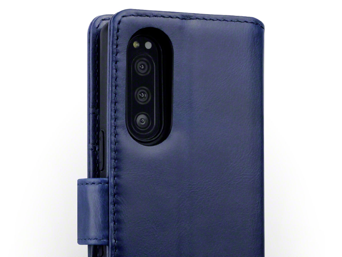 CaseBoutique Leather Wallet Case Donkerblauw - Sony Xperia 5 hoesje