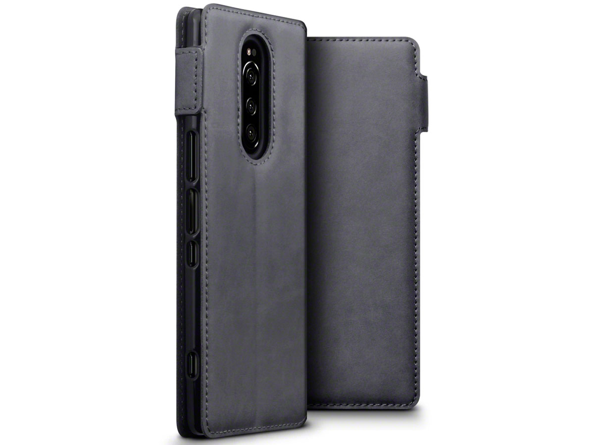 CaseBoutique Leather Case Grijs Leer - Sony Xperia 1 hoesje