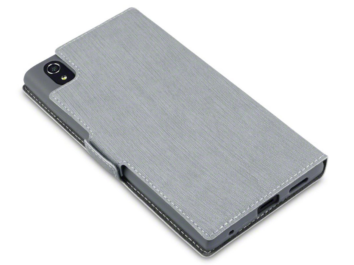 Covert Ultraslim Bookcase - Sony Xperia L1 Hoesje