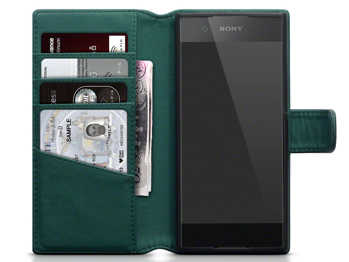 CaseBoutique Case Donkergroen Leer - Sony Xperia XA1 Hoesje