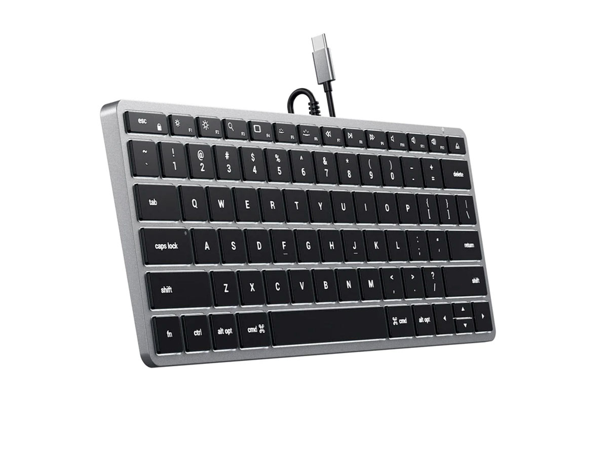 Satechi Slim W1 Wired Backlit Keyboard - QWERTY