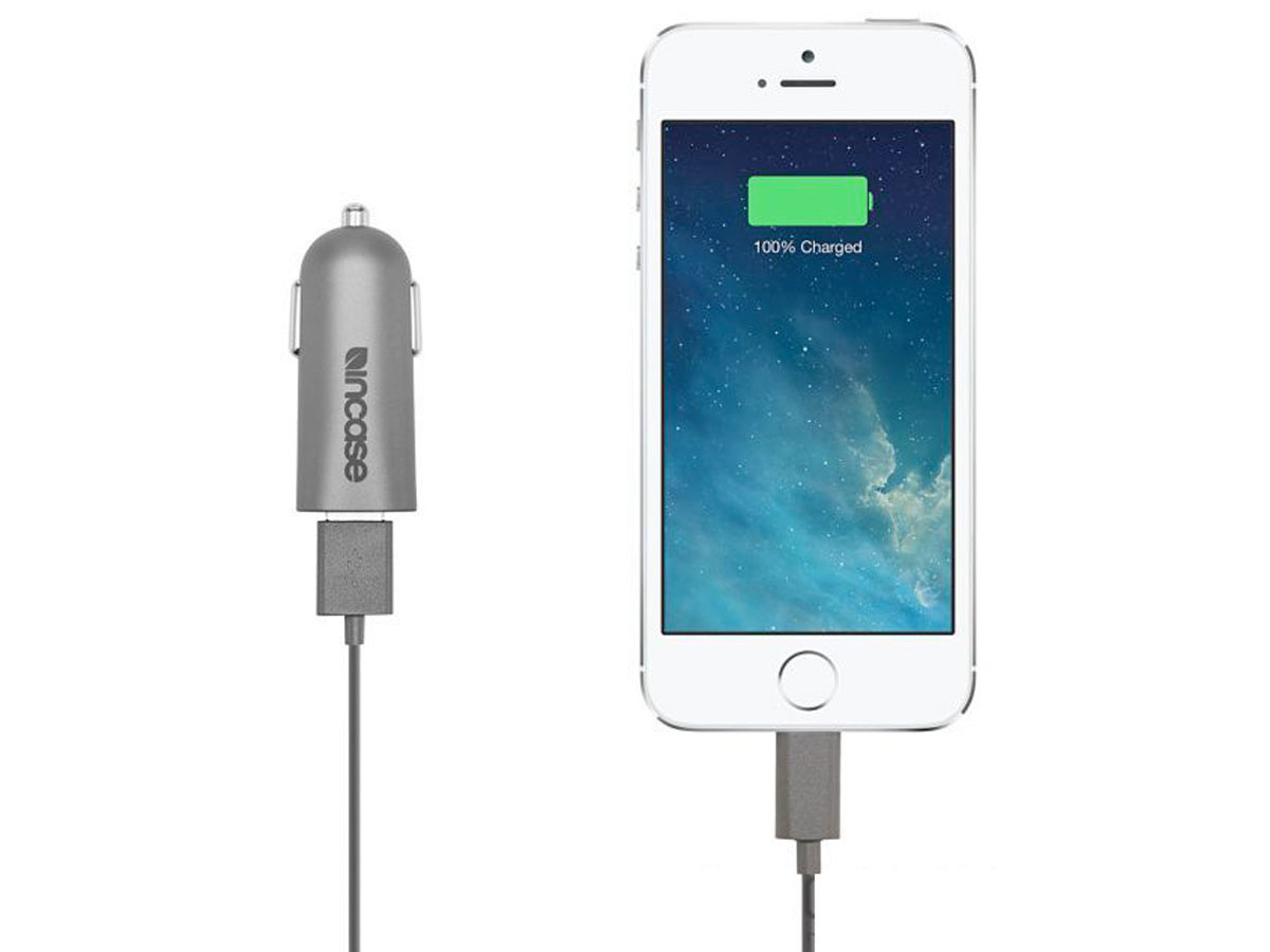 Incase 4.8A Dual-USB Autolader Oplader met Lightning USB kabel