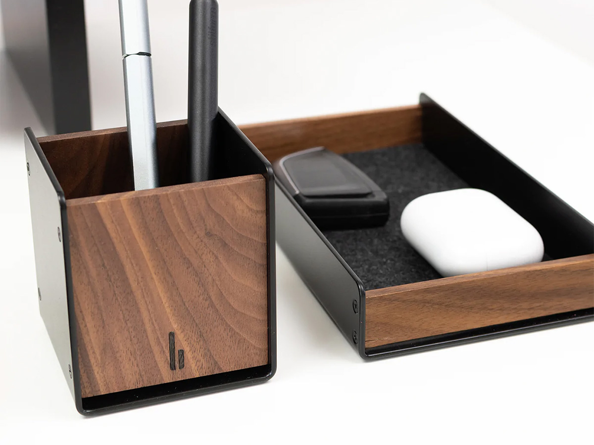 Balolo Catchall Tray Walnut - Organizer Bakje Hout en Zwart Staal