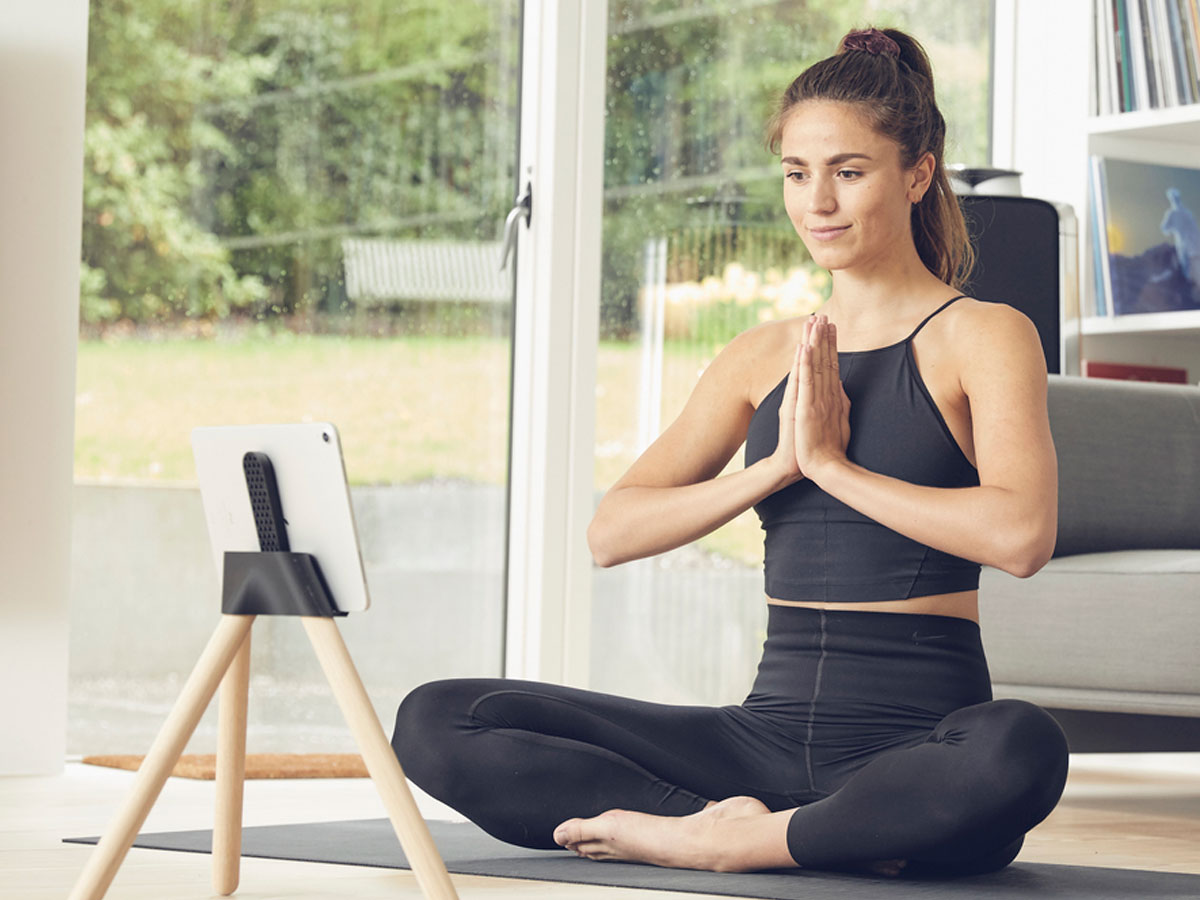 Tons iPad Core Stand Natural Oak - Tablet Stand voor Fitness Apps