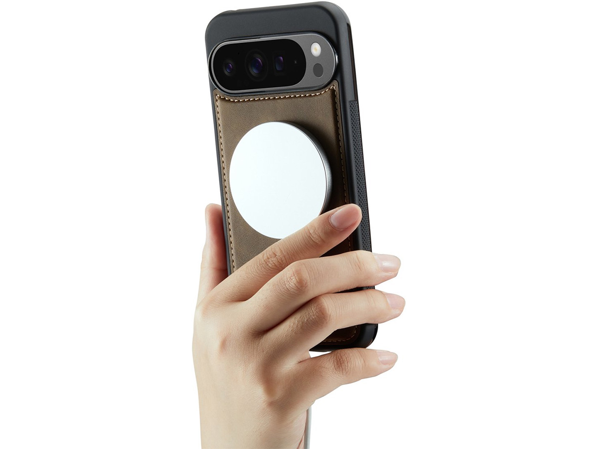 CaseMania 2in1 Bookcase MagSafe Qi2 Bruin - Google Pixel 10 Pro Hoesje
