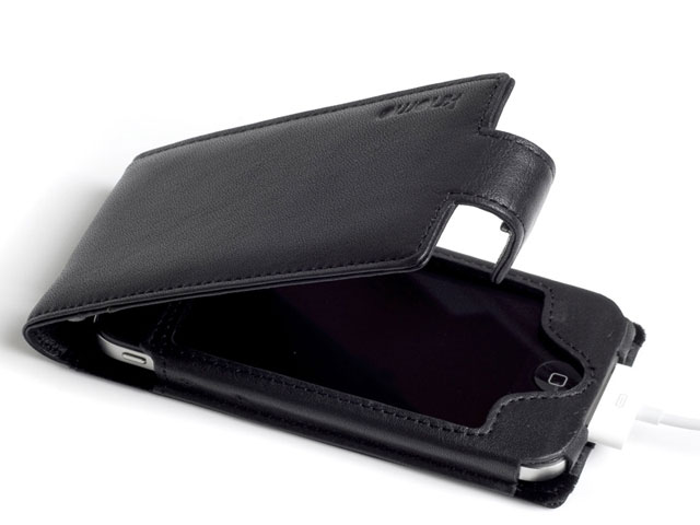 Knomo Leather Flip Case voor iPhone 4/4S