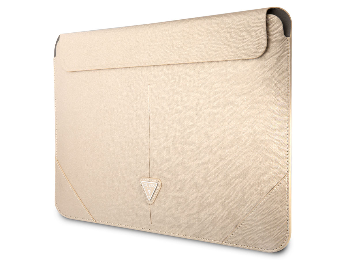 Guess Saffiano Triangle Sleeve Goud - MacBook 13