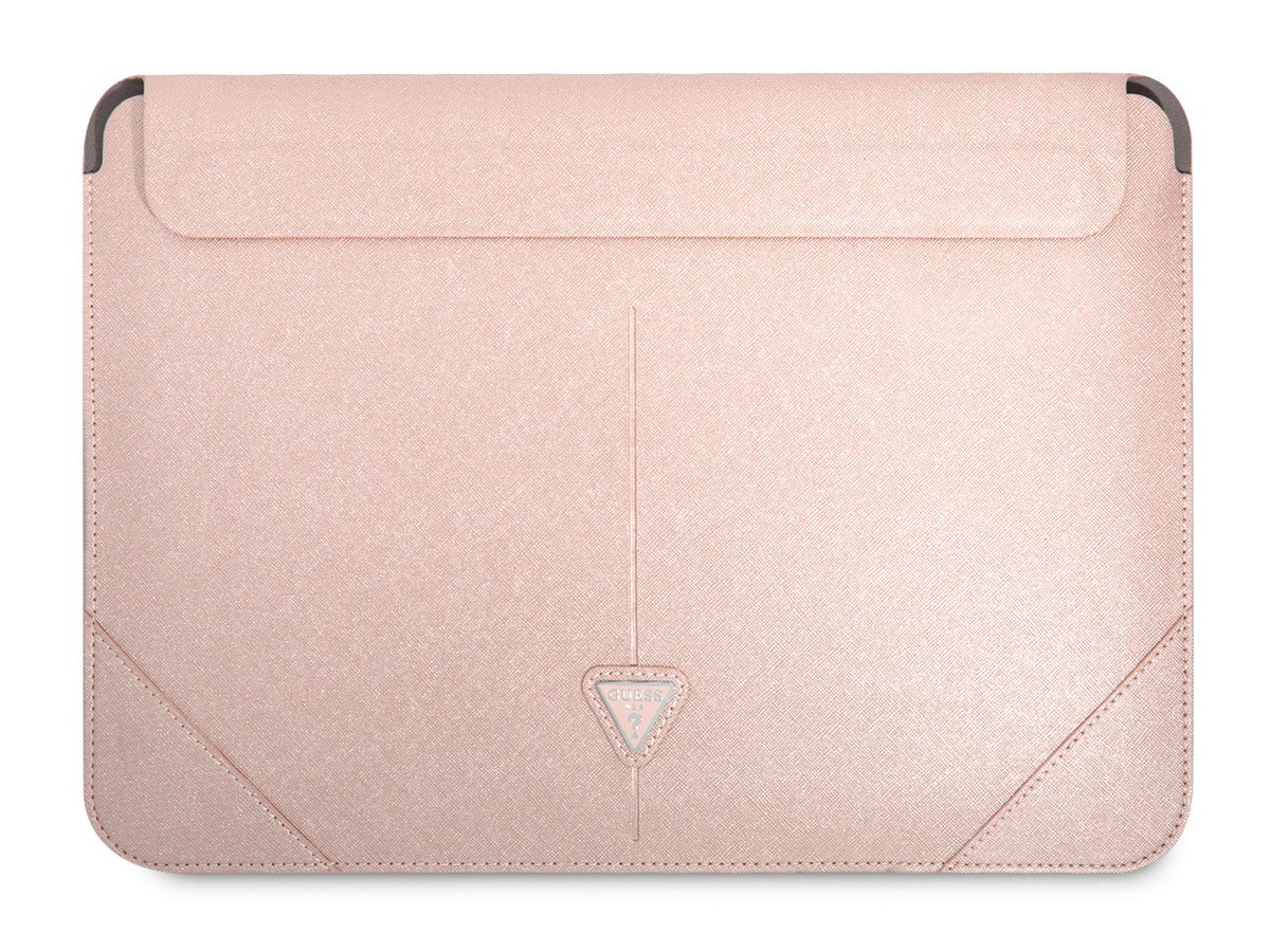 Guess Saffiano Triangle Sleeve Roze - MacBook Pro 16