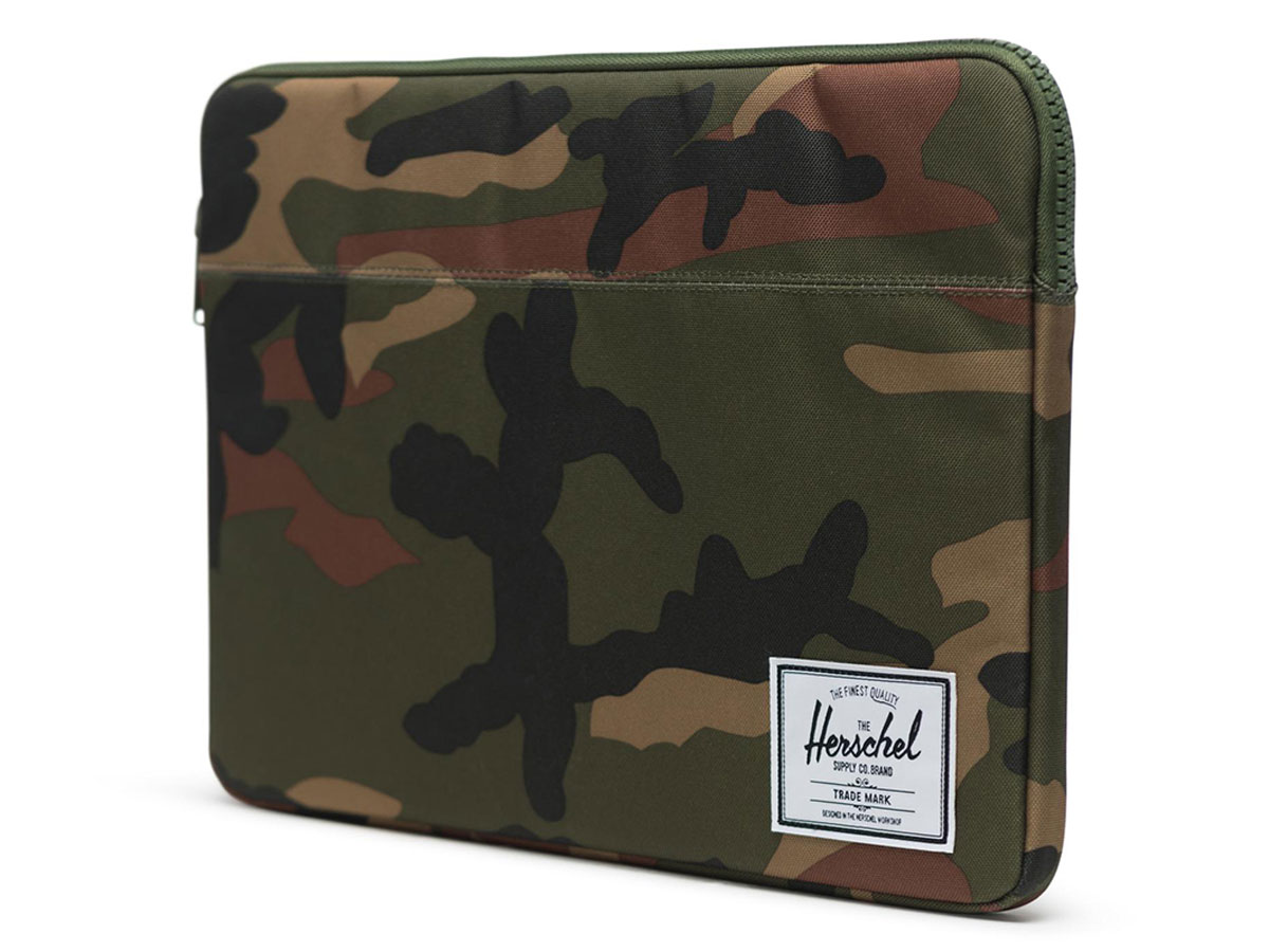 Herschel Anchor Sleeve Woodland Camo - MacBook Pro 15