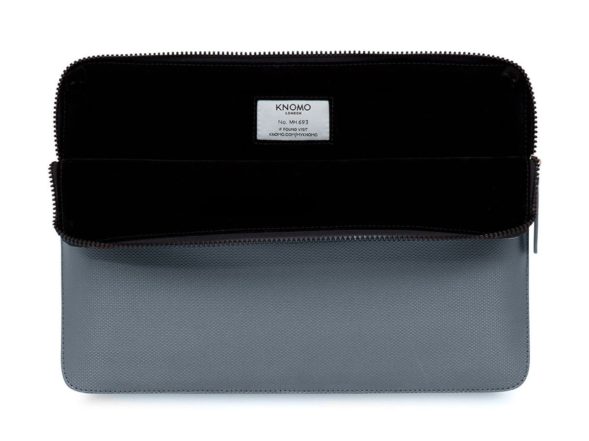 Knomo Embossed Sleeve Silver - MacBook Pro 15