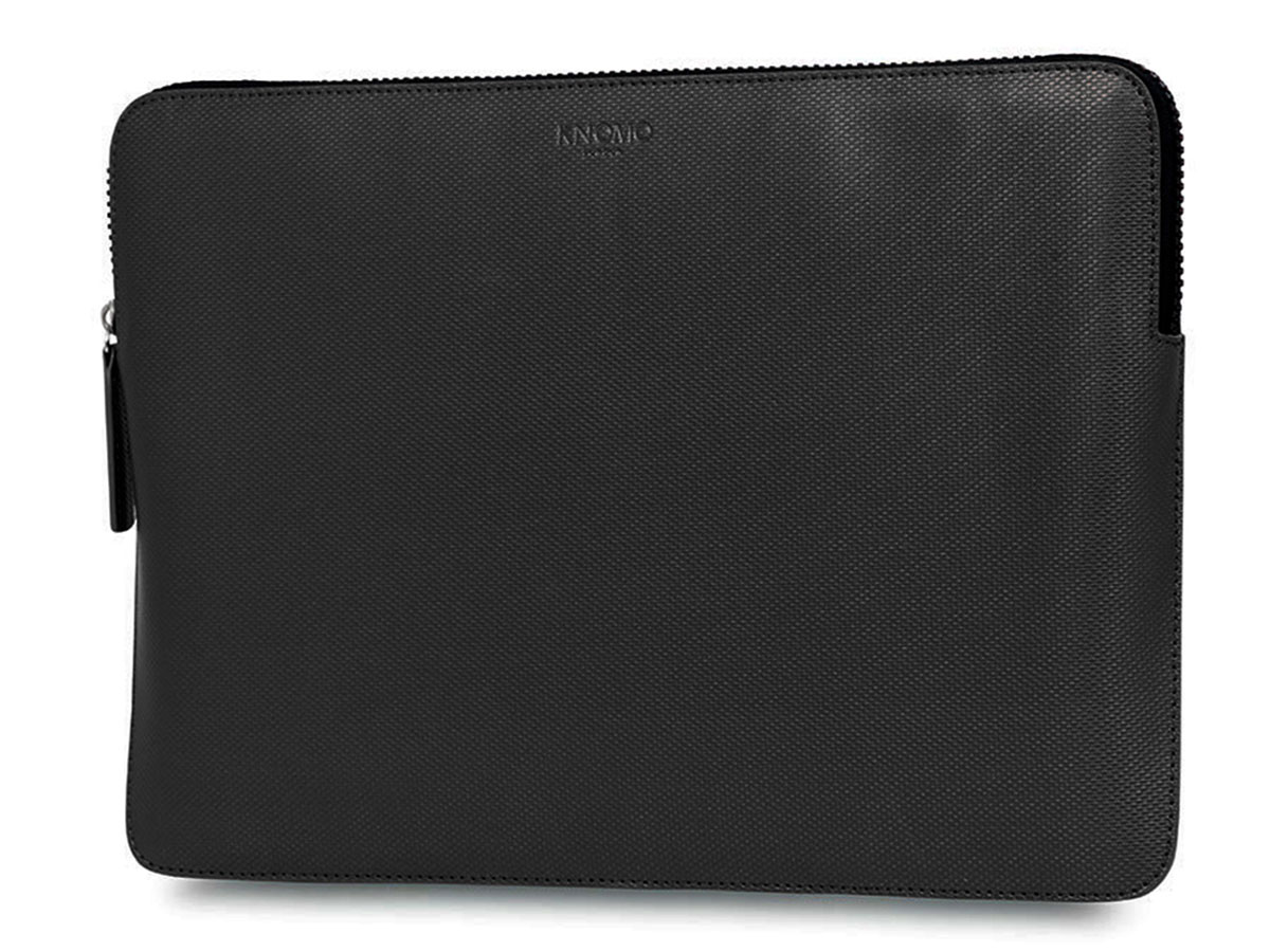 Knomo Embossed Sleeve Zwart - MacBook Pro/Air 13