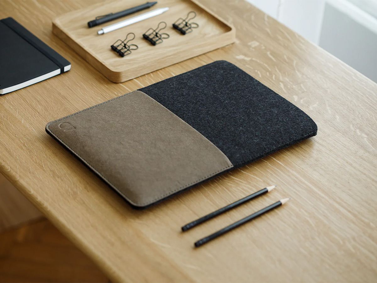 Oakywood Felt Sleeve Anthracite - MacBook Pro 15