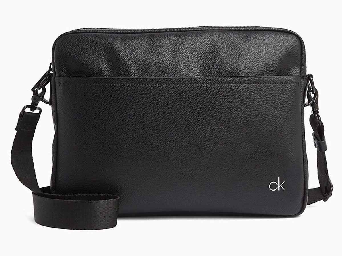 Beheer hoofd gevangenis Calvin Klein Direct Messenger Laptoptas | Zwart