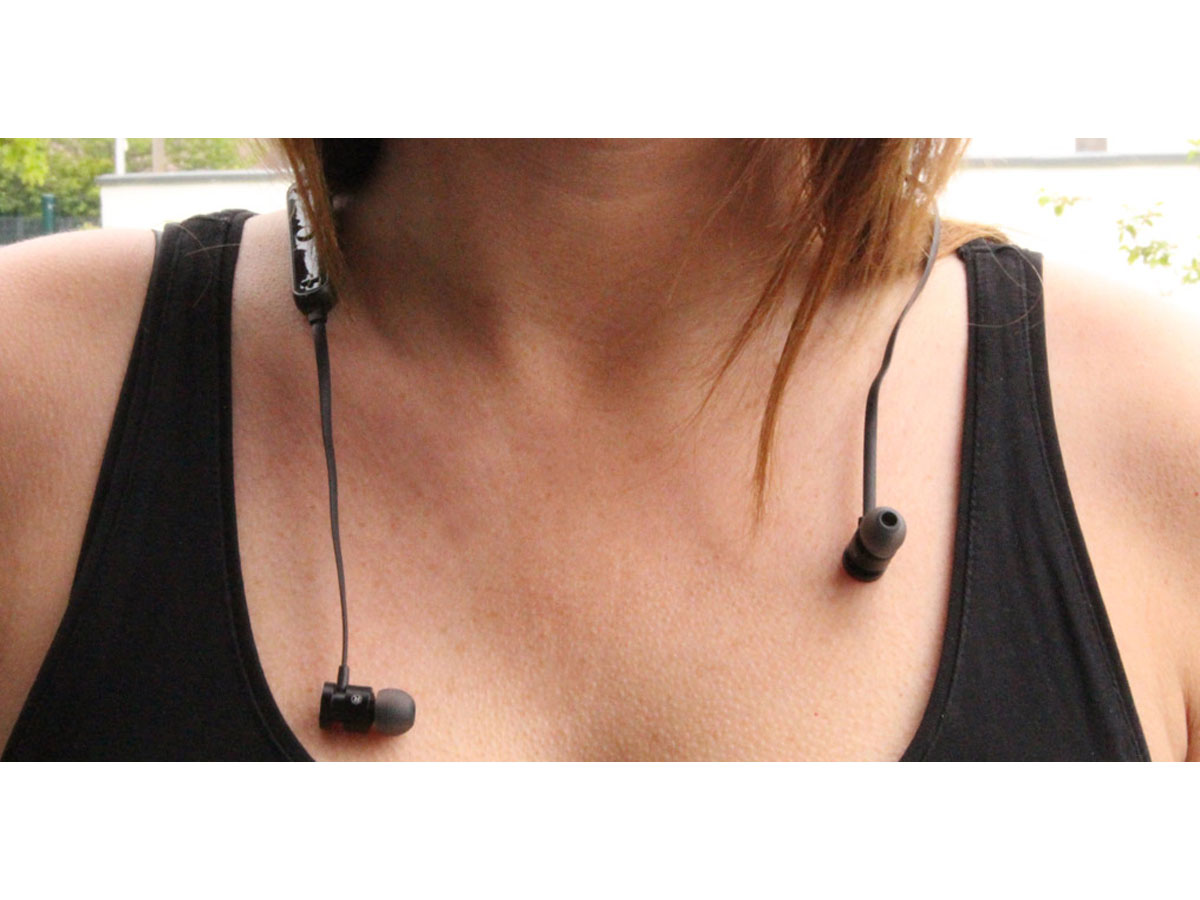 Guess Wireless In-Ear Bluetooth Oordopjes - Zwart