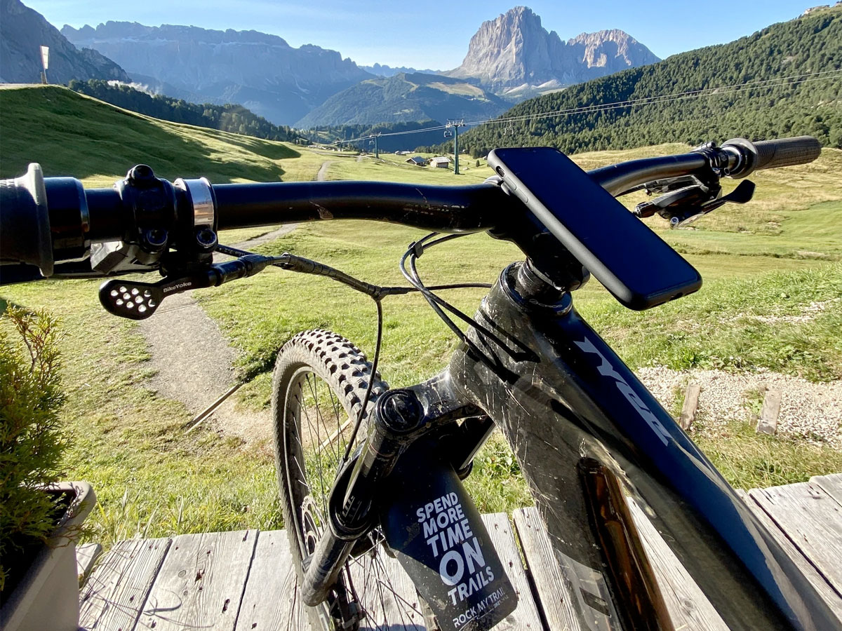 SP-Connect Mountain Bike Bundle - iPhone 12 Pro Max Fietshouder