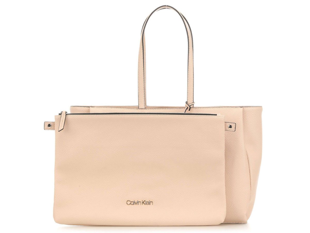 Calvin Klein Laptop Tote Light Sand - Dames Laptoptas met Sleeve