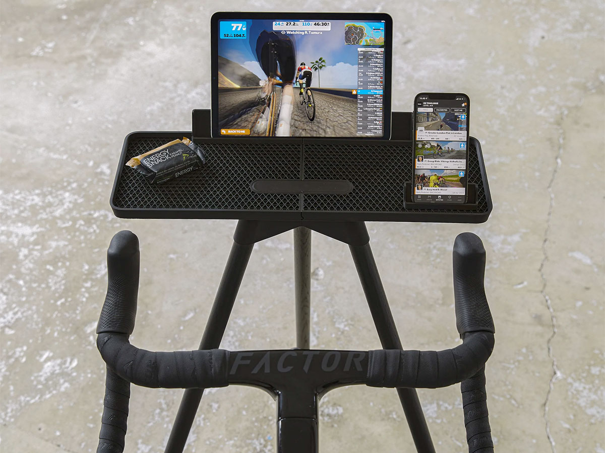 Tons iPad Race Bar Natural Oak - Trainer Desk voor Zwift en Wahoo