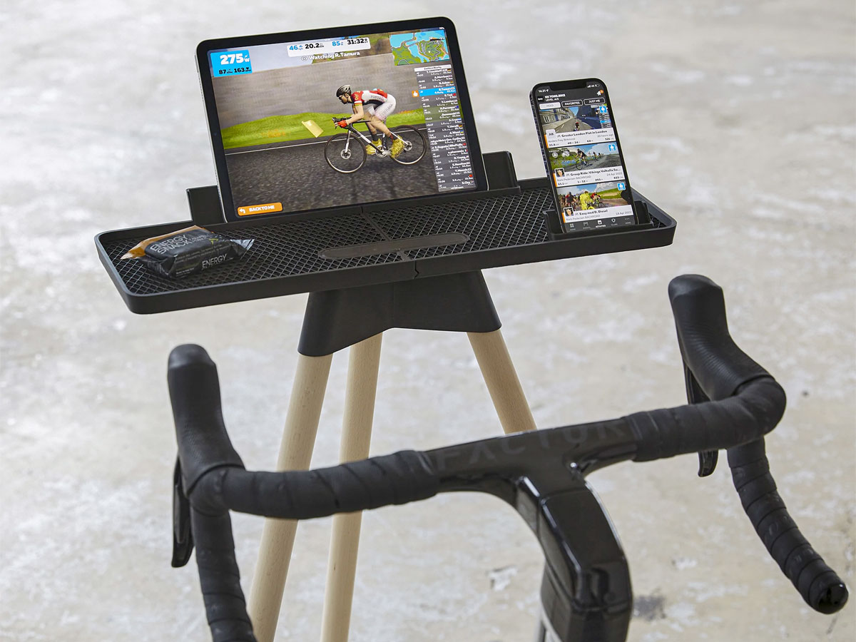 Tons iPad Race Bar Natural Oak - Trainer Desk voor Zwift en Wahoo