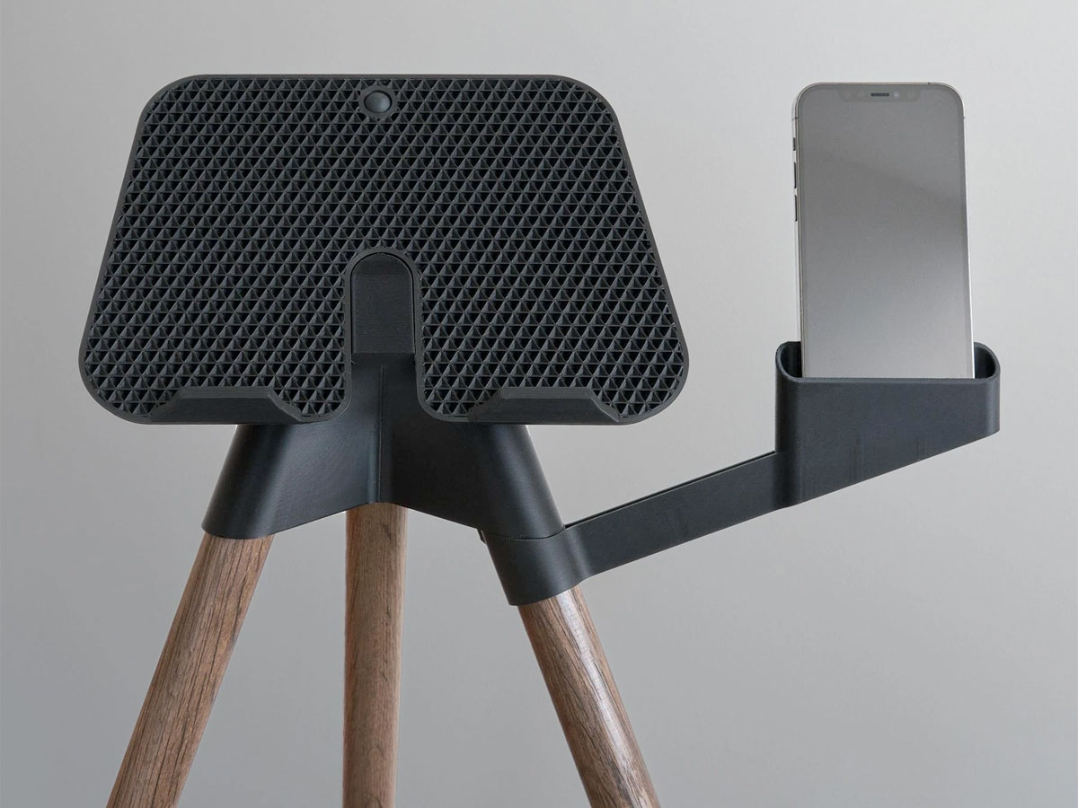 Tons iPad Stand Smoked Oak - Trainer Desk voor Zwift en Wahoo