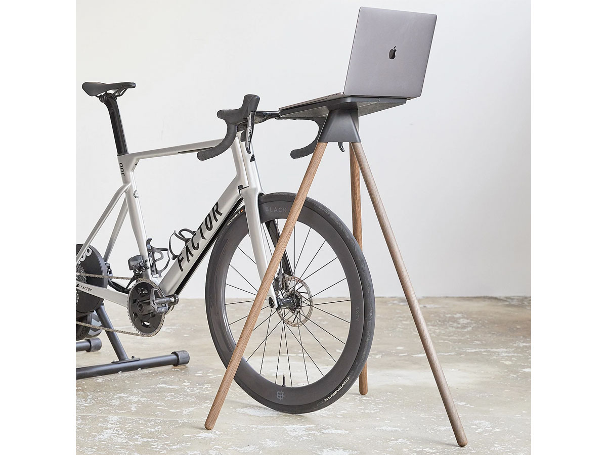 Tons Laptop Stand Smoked Oak - Trainer Desk voor Zwift en Wahoo