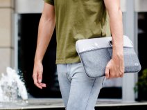 be-ez LA Robe Club Sleeve - MacBook Air/Pro 15