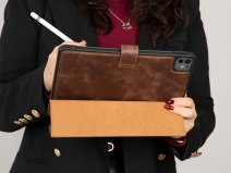 CaseBoutique Artisan Leather Folio Saddle Brown - iPad Pro 13 hoesje