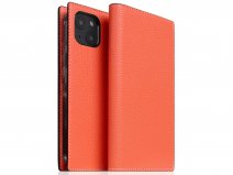 SLG Design D8 Folio Leer Coral - iPhone 14 Plus hoesje